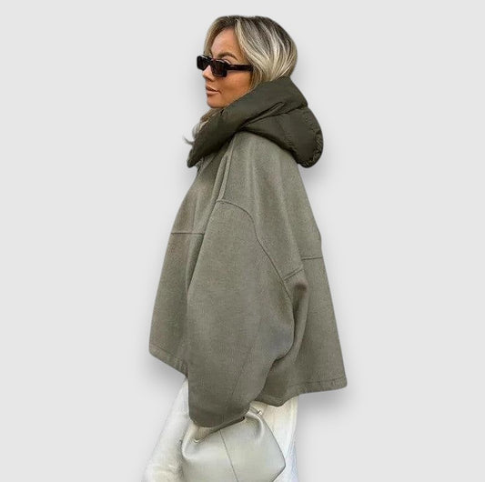 Iluta | Pārizmēra jaka ar kapuci