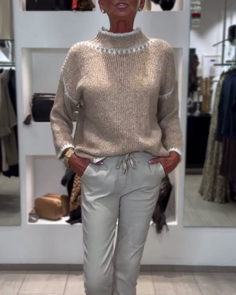 Aurelija | Divkrāsu augstās apkakles džemperis