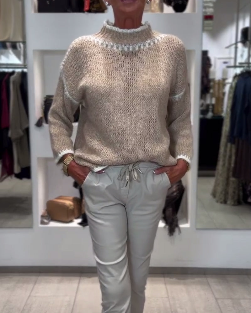 Aurelija | Divkrāsu augstās apkakles džemperis