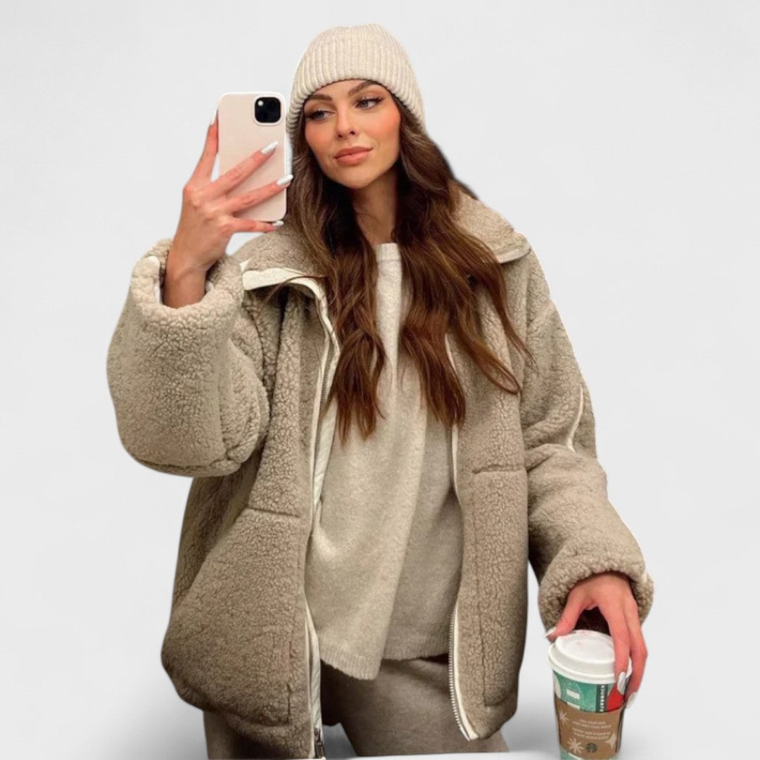 Elfrīda | Plīša mētelis