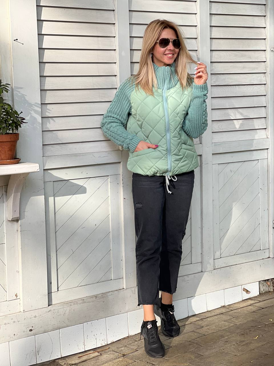 Larmina | Sieviešu adīta žakete ar ielāpiem