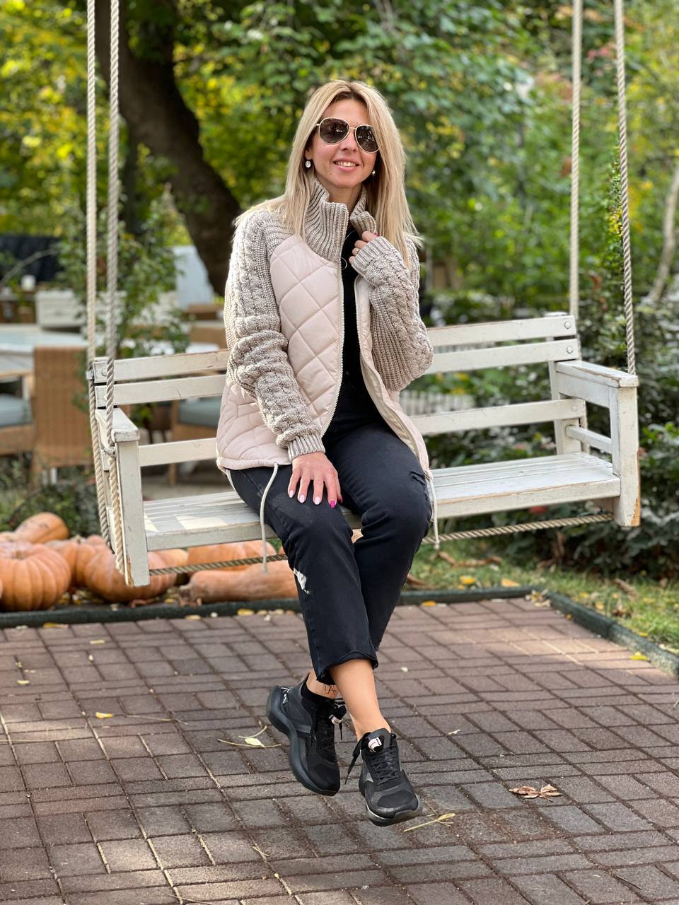 Larmina | Sieviešu adīta žakete ar ielāpiem